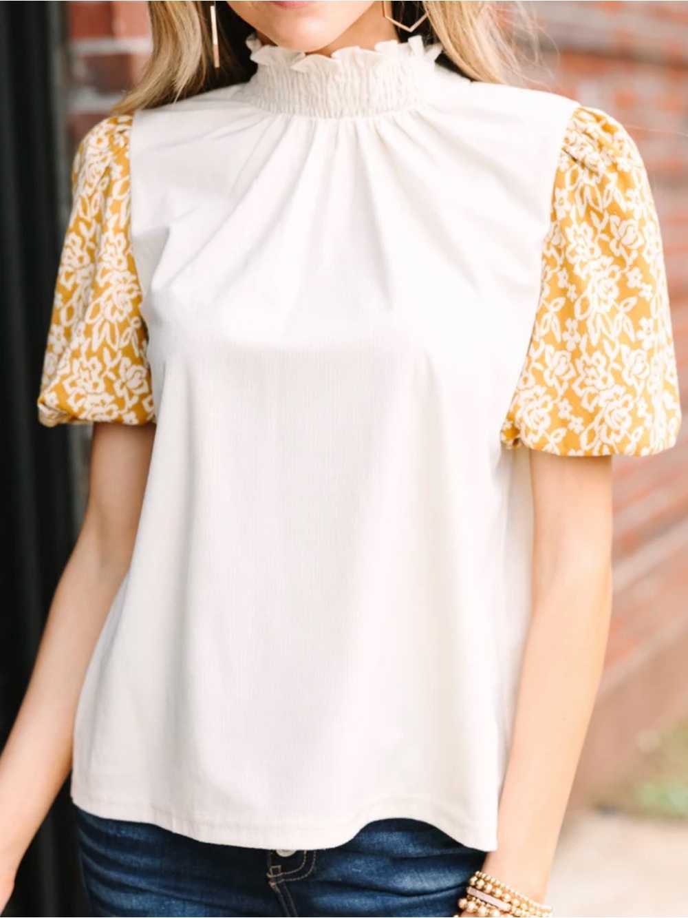 Voy Yellow Puff Sleeve Textured Mock Top M Cream Smocked Ruffle Neck Casual Boho